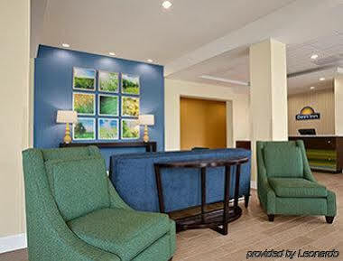 Spark By Hilton Victoria Exterior foto